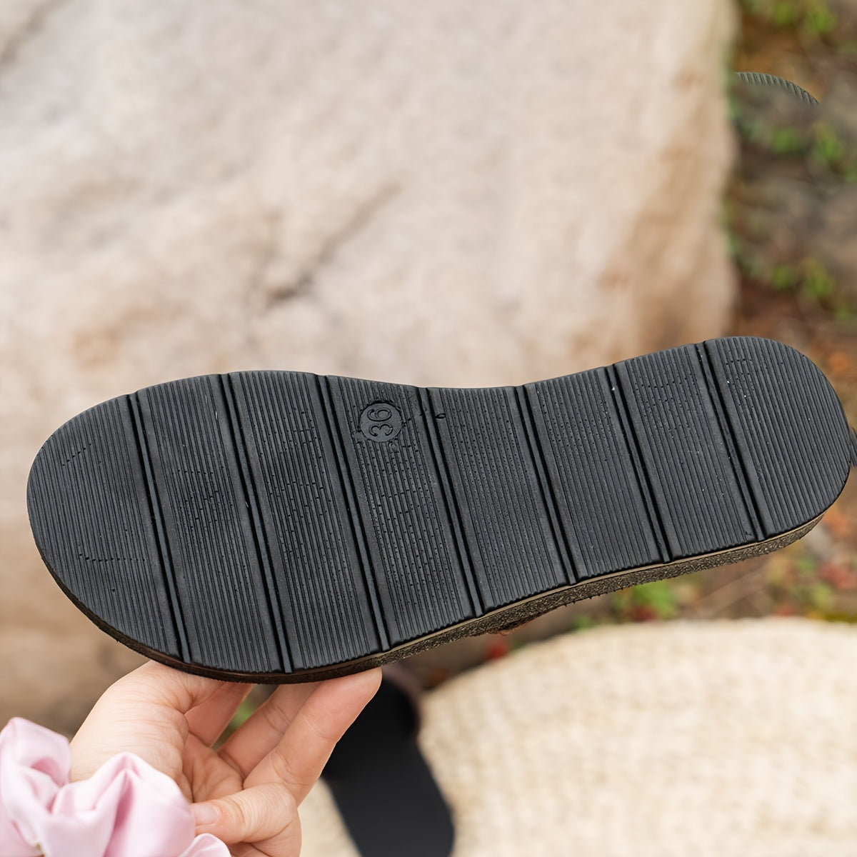 BreezeSteps™ – Summer Sandals That Breath